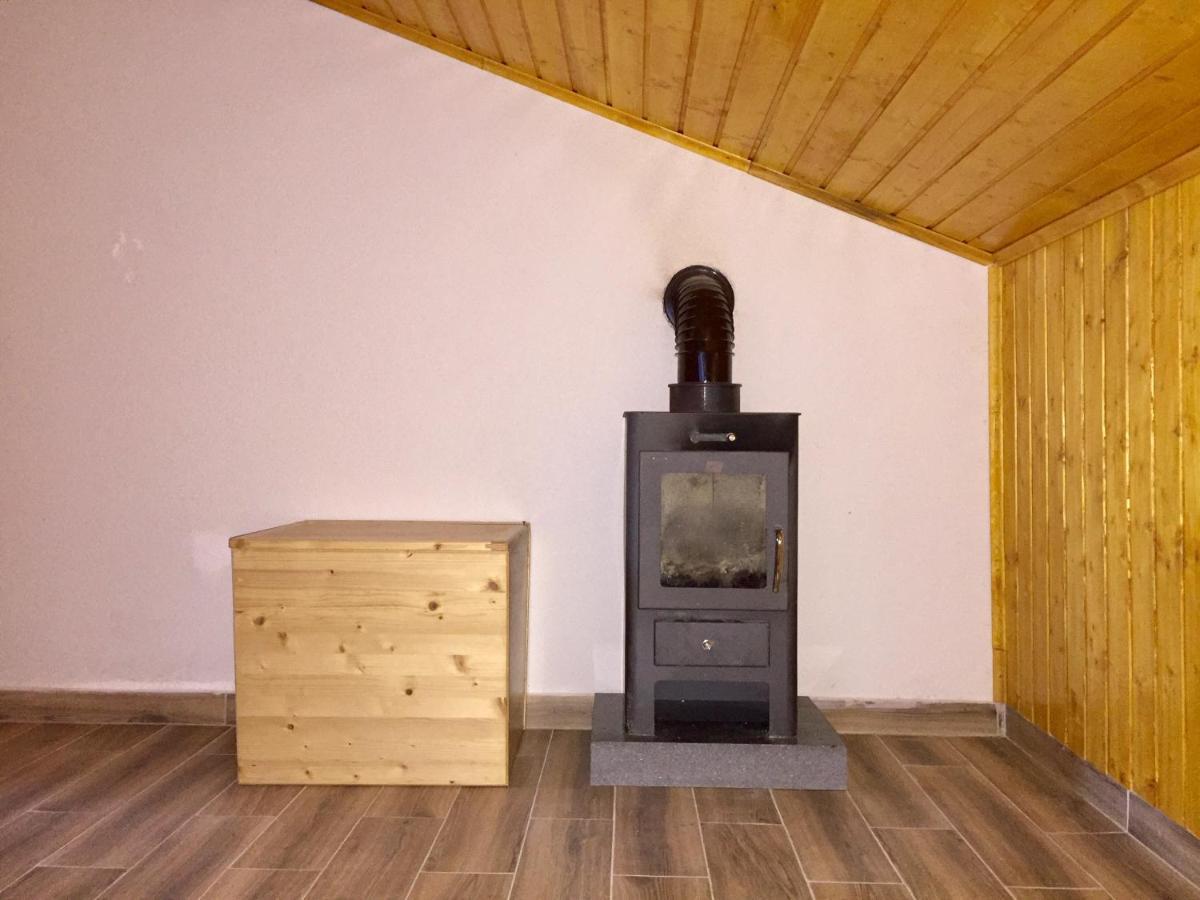 Holiday Home Radocaj Szluin Kültér fotó